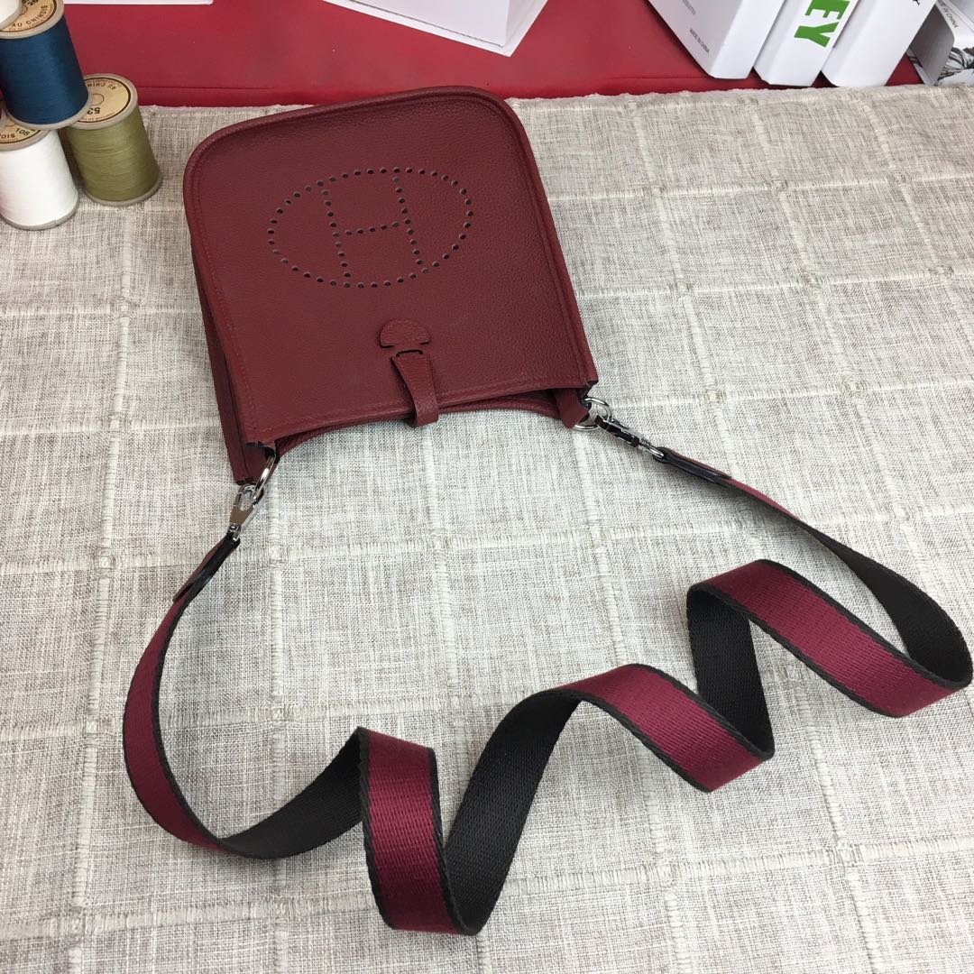 에르메스 미니 에블린16 쿠슈벨 보르도 은장